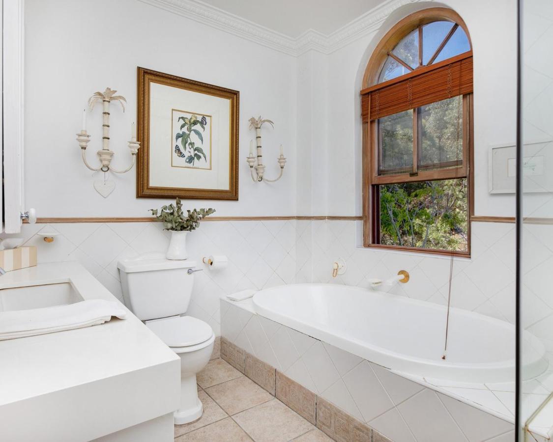 Villa Del Mar - "Luxurious En-Suite Bedroom With Lounge And Stunning Sea View Balcony In Bantry Bay" Kapstadt Exterior foto